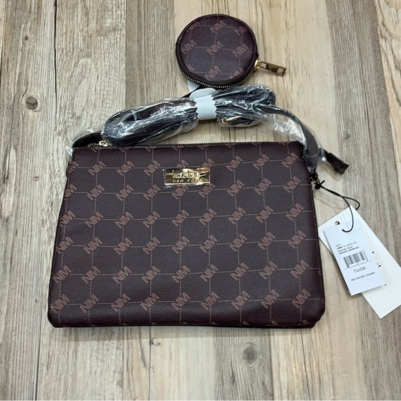 NWT Nicole Miller Purse w/Pouch Logo brown Hardware Shoulder Crossbody Bag - Picture 1 of 4